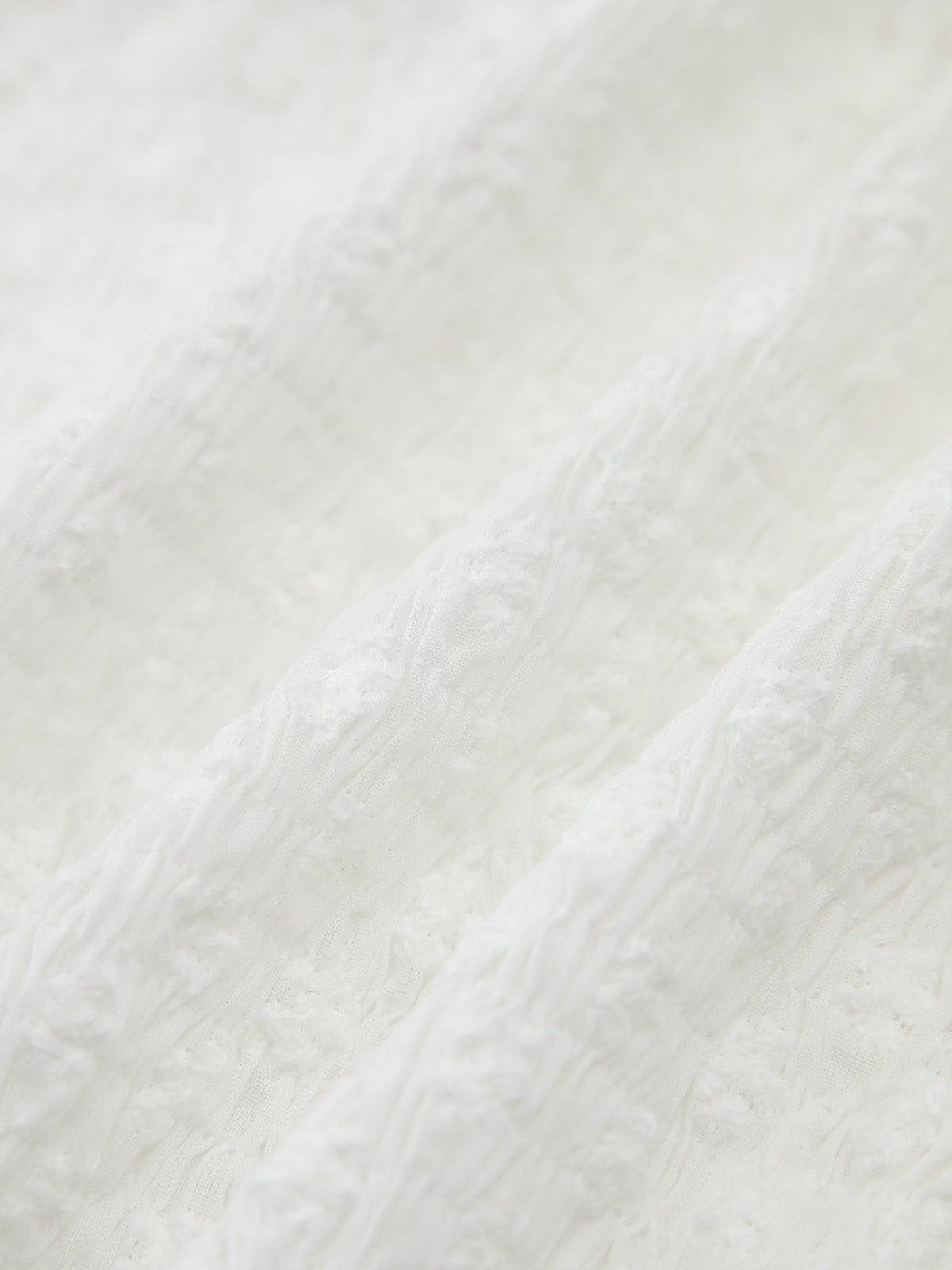 Haut de camisole en coton à boutons et bordure en dentelle