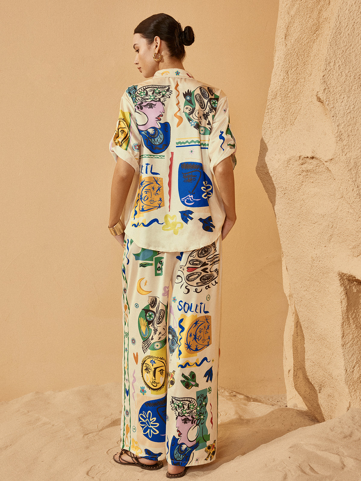 semble pantalon à revers en satin Graffiti