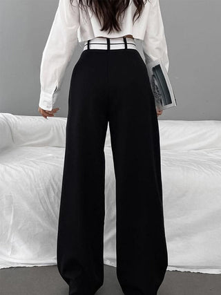 Pantalon large à jambes larges avec ceinture contrastée asymétrique