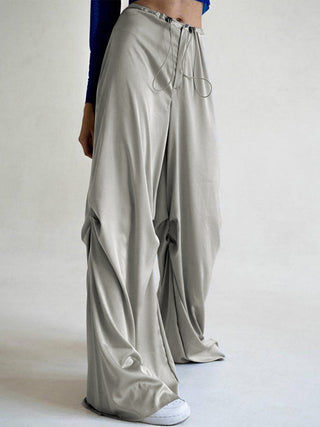 Pantalon large en satin surdimensionné