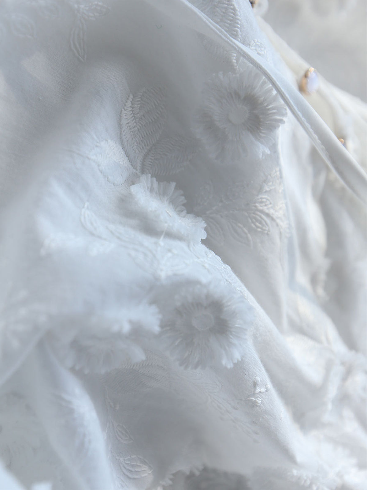 Chemise florale brodée oversize