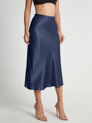 Jupe midi fluide en satin taille haute