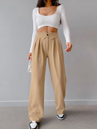 Pantalon droit à taille pliée sur le devant