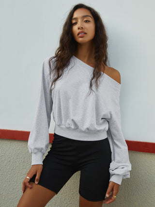 Sweatshirt asymétrique à épaule dénudée