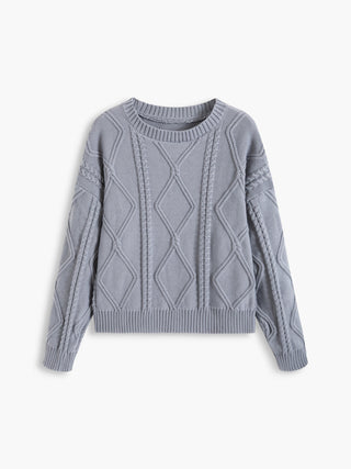 Pull en tricot câblé