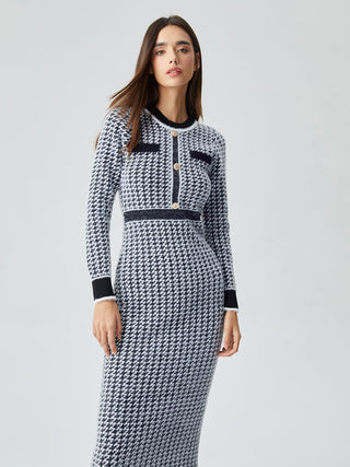 Robe midi moulante en tricot à chevrons avec bordure contrastée