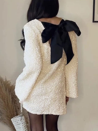 Robe mini en velours à sequins avec nœud