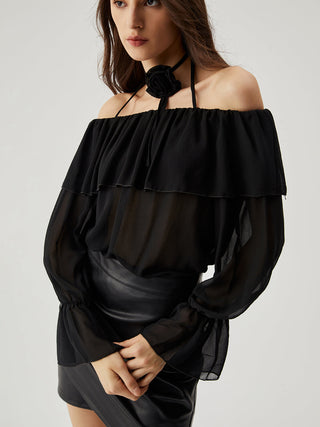 Blouse à épaules dénudées en mousseline semi-transparente avec volants