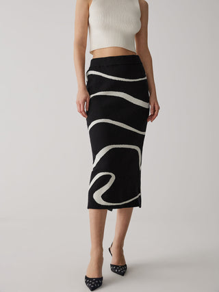 Wave Pattern Knit Midi Skirt