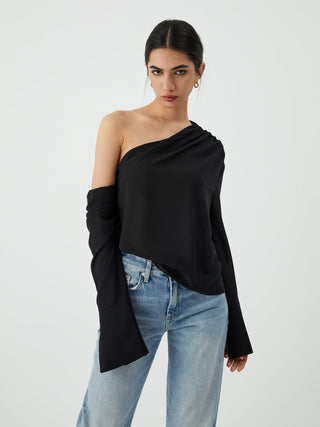 Blouse asymétrique à une épaule dénudée