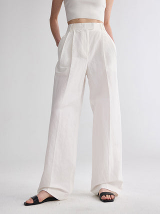 Pantalon droit minimaliste