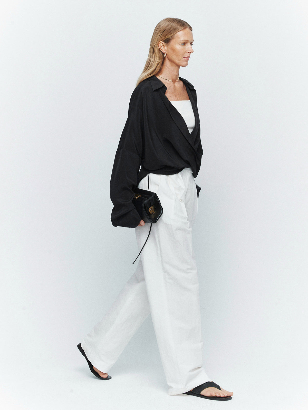 Pantalon droit minimaliste