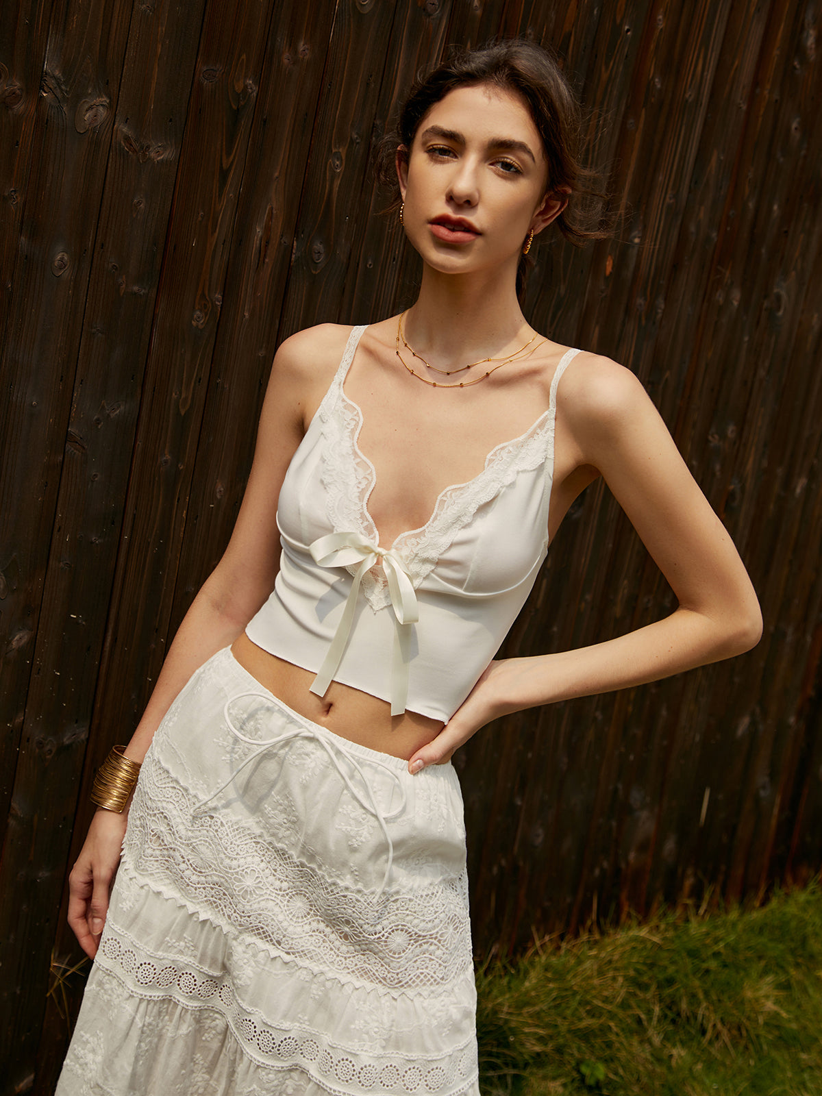 Haut de camisole Serendipity avec dentelle et nœud