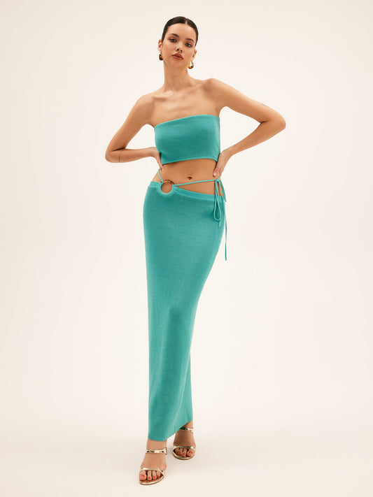 semble de pull en tricot de jonc de mer noué