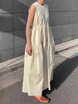 Robe longue sans manches à poches solides