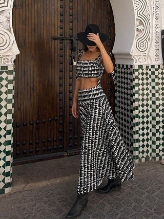 Sweetheart Print knotted Skirt Set