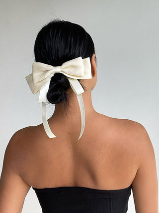 Creamy Bow Hair Clip