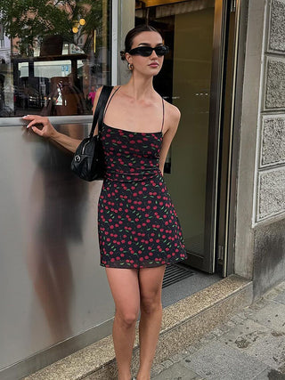 Robe courte cami à imprimé cerise