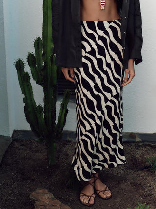 Wave Print Maxi Skirt