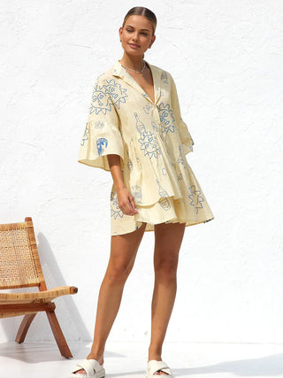 Robe courte imprimée soleil oversize