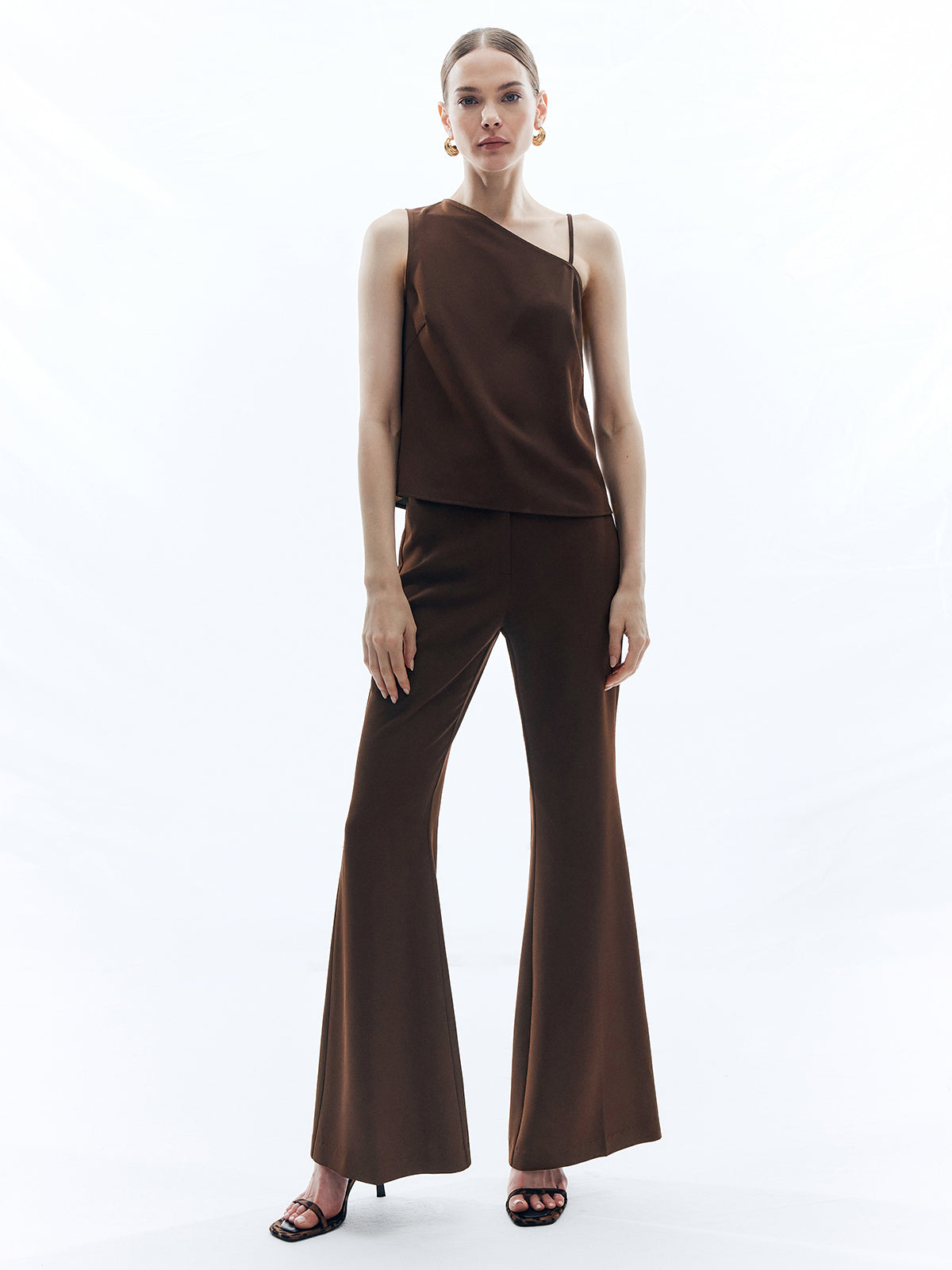 Pantalon évasé taille haute uni