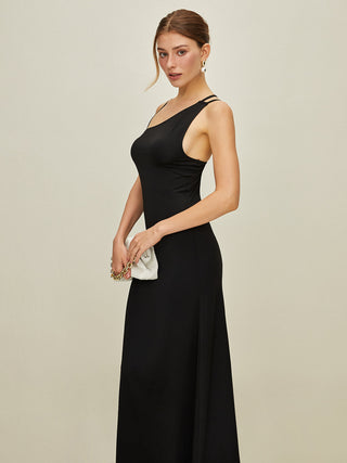 Robe longue sans manches asymétrique