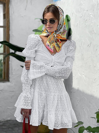 Robe en coton à manches bouffantes ajourées