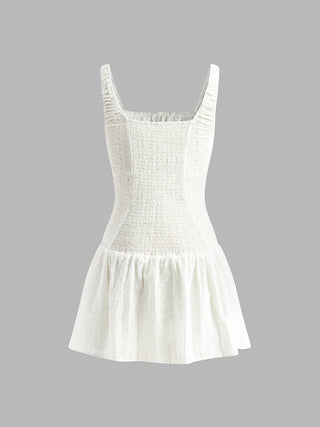 Robe en coton à encolure carrée froncée