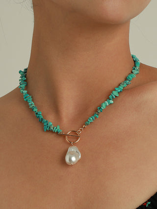 Collier irrégulier en perles de turquoise verte