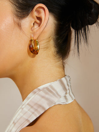 Boucles d'oreilles créoles en ambre Golden Embrace