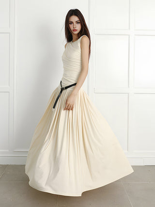 Sleeveless Crew Neck Pleated Long Dress Without Belt